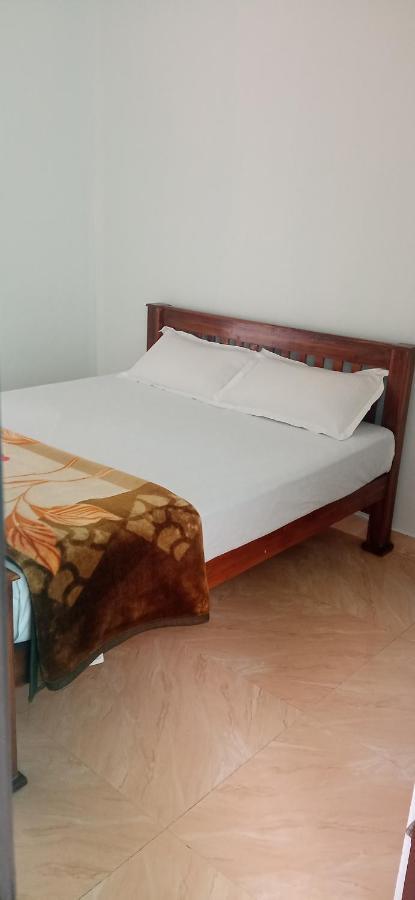 Suryanelli Beniel Homestay מראה חיצוני תמונה